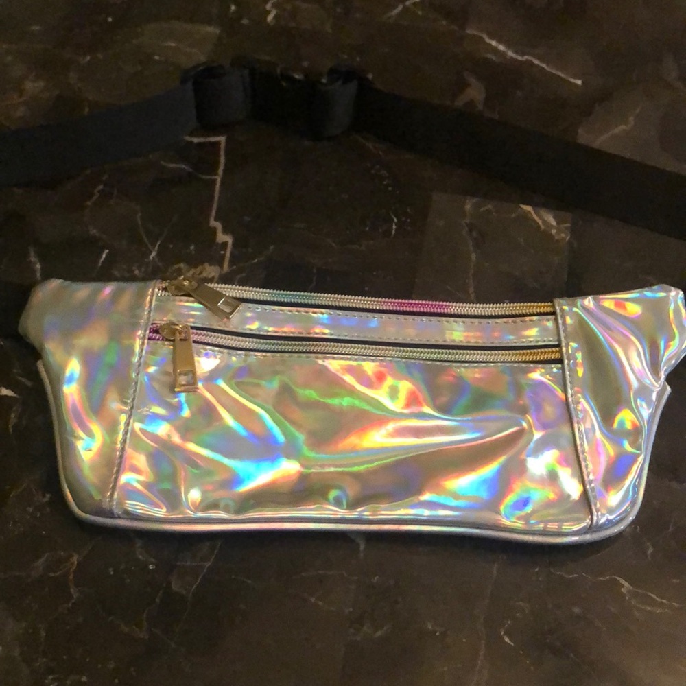 Holographic adjustable fanny pack